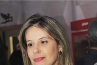 Katya Cilene: niver beneficente