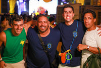 Torcida do Hexa com Parangolé (1)                              