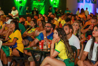 Torcida do Hexa com Parangolé (2)                              