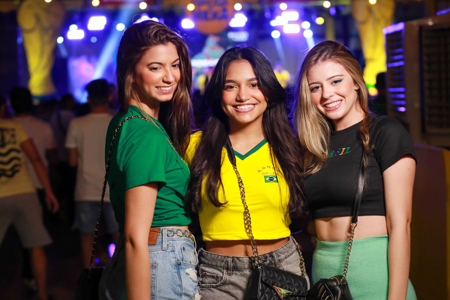 Torcida do Hexa com Parangolé (2)                              