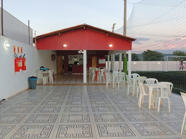 Arena do Cesinha campo society com gramado sintético e iluminação - Imagem 7