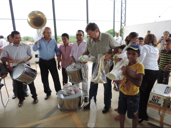 Governador Wilson Martins Inaugura obras de seu governo em Barra D“Alcântara - Imagem 21
