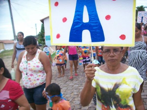 Carnaval da Creche Antonia Gomes Martins - Imagem 14