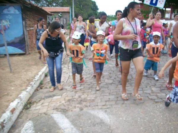 Carnaval da Creche Antonia Gomes Martins - Imagem 21
