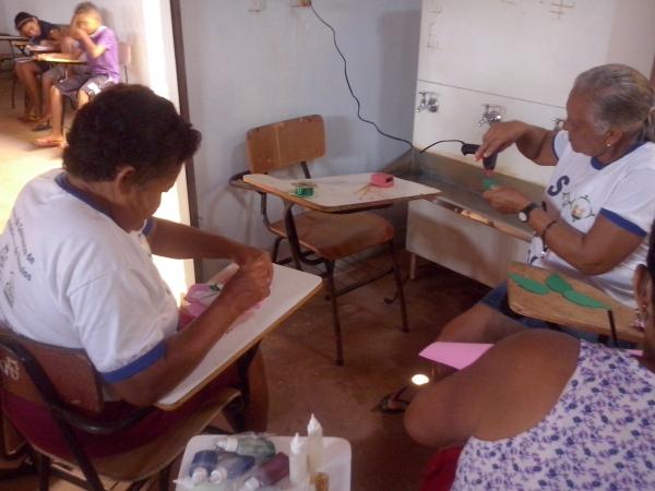 CRAS promove Oficina com o Grupo de Idosos “Conviver” em comemoração ao Dia Internacional da Mulher. - Imagem 10