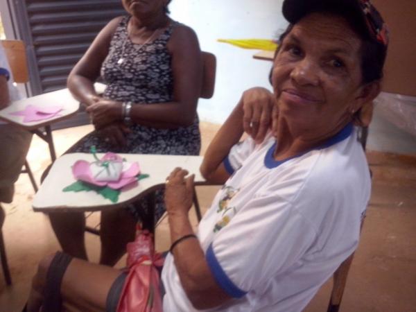 CRAS promove Oficina com o Grupo de Idosos “Conviver” em comemoração ao Dia Internacional da Mulher. - Imagem 8