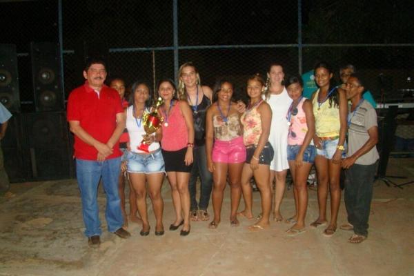 Confira imagens das premiações das corridas feita pelo prefeito Josenildo - Imagem 6