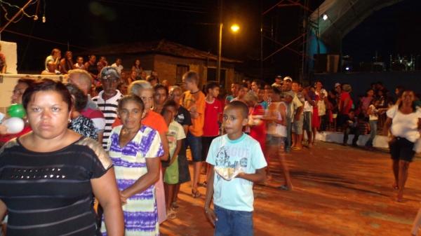 Bolo Comemorativo de 52 Anos - Imagem 46