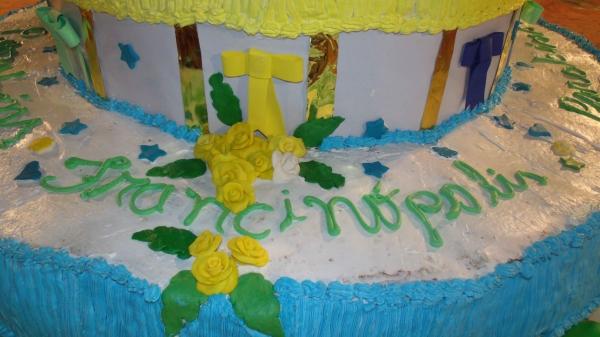 Bolo Comemorativo de 52 Anos - Imagem 4