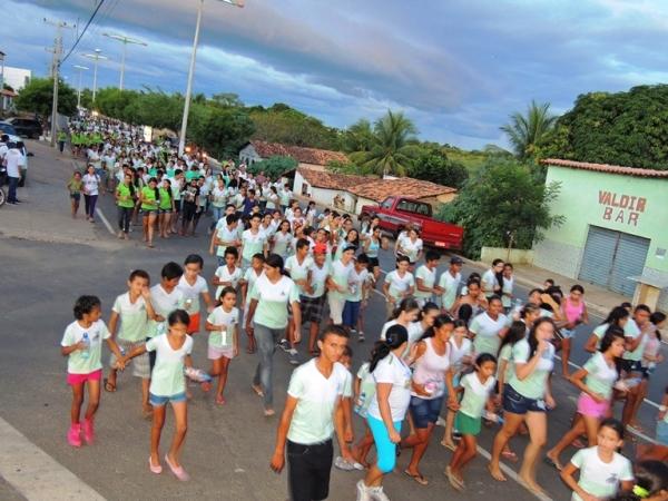 Programa Saúde na Escola - PSE realiza caminhada com alunos - Imagem 43