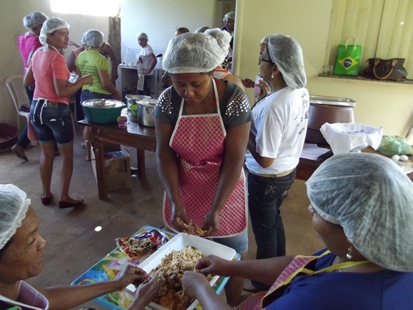 Prefeitura de São João da Varjota em parceria com a SASC promove curso de culinária à base de produtos regionais. - Imagem 5
