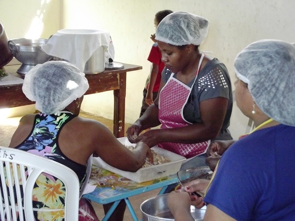 Prefeitura de São João da Varjota em parceria com a SASC promove curso de culinária à base de produtos regionais. - Imagem 13