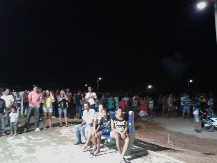 Prefeitura inaugura construção da Praça da Igreja na localidade Água Branca - Imagem 6