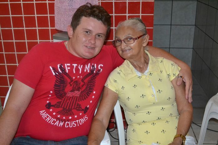 SEMAS e CRAS promovem festa para idosos e encerram as confraternizações 2015 junto aos grupos dos SCFV - Imagem 43