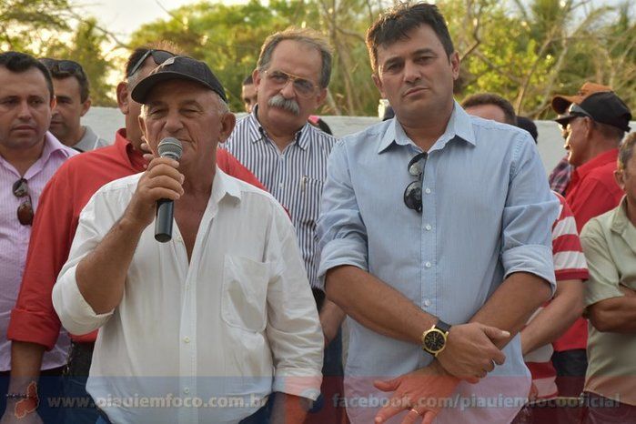 Márcio Alencar entrega ambulância e inaugura estrada em Pocinhos - Imagem 77