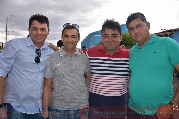 Márcio Alencar entrega ambulância e inaugura estrada em Pocinhos - Imagem 4