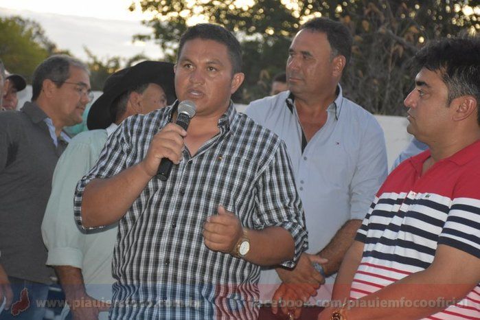 Márcio Alencar entrega ambulância e inaugura estrada em Pocinhos - Imagem 91