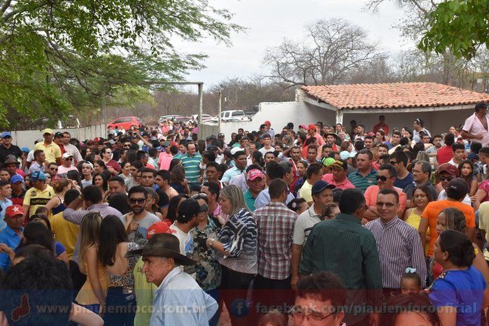 Márcio Alencar entrega ambulância e inaugura estrada em Pocinhos - Imagem 47