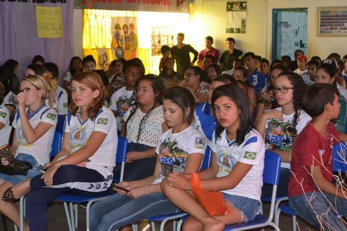 Colégio do Estado em Alegrete realiza I Sarau Literário do ASA - Imagem 11