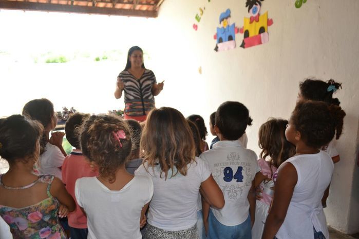 Primeira dama faz entrega de ovos da páscoa em zona rural - Imagem 14