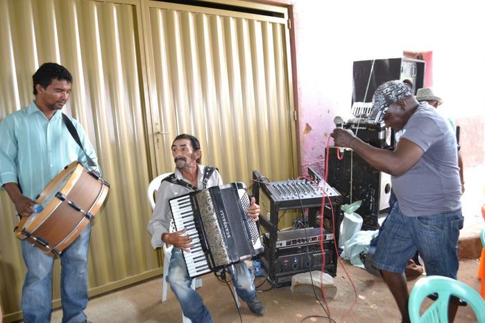 Ex vereador Manoel Filho realiza churrasco de comemoração - Imagem 17