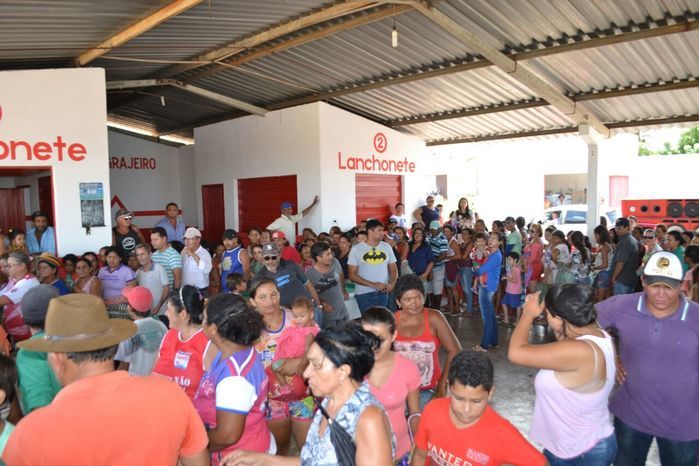 Prefeitura de Alegrete distribui peixes para a população - Imagem 36