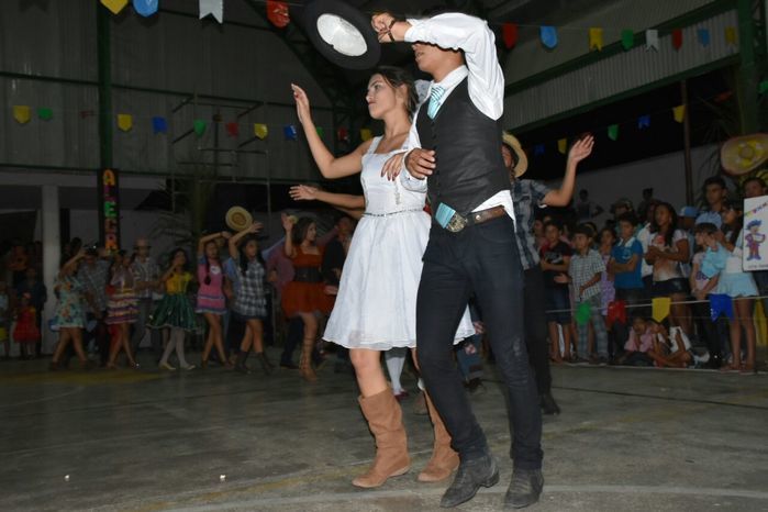 Prefeitura de Alegrete realiza com sucesso o III Arraiá da Alegria - Imagem 121