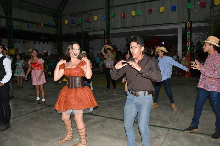 Prefeitura de Alegrete realiza com sucesso o III Arraiá da Alegria - Imagem 113