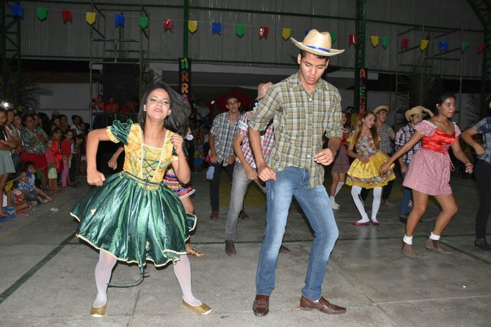 Prefeitura de Alegrete realiza com sucesso o III Arraiá da Alegria - Imagem 137