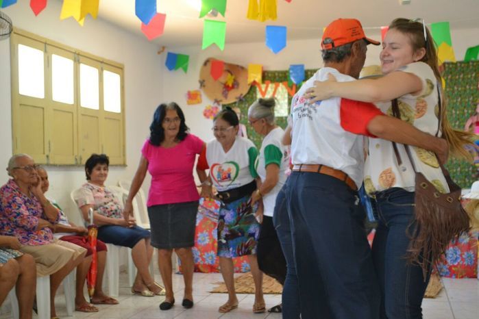 CRAS realiza festa junina para idosos do grupo Viva Idade - Imagem 48
