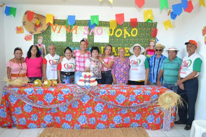 CRAS realiza festa junina para idosos do grupo Viva Idade - Imagem 27