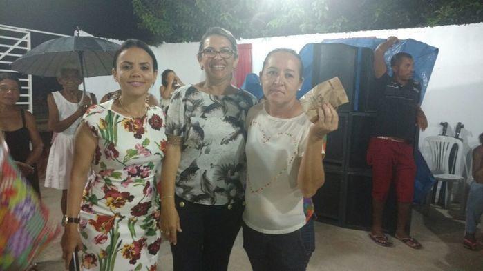 CRAS Comemora o Dia das Mães Com Famílias Beneficiadas - Imagem 13