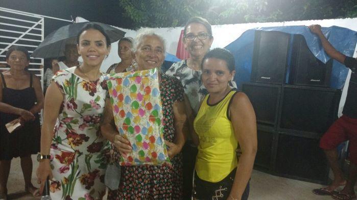 CRAS Comemora o Dia das Mães Com Famílias Beneficiadas - Imagem 26