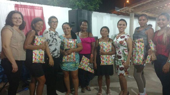 CRAS Comemora o Dia das Mães Com Famílias Beneficiadas - Imagem 20