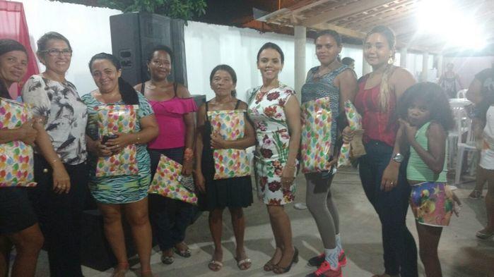 CRAS Comemora o Dia das Mães Com Famílias Beneficiadas - Imagem 24