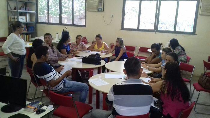 A Secretária de Educação participou de reunião em Valença do Piauí - Imagem 2
