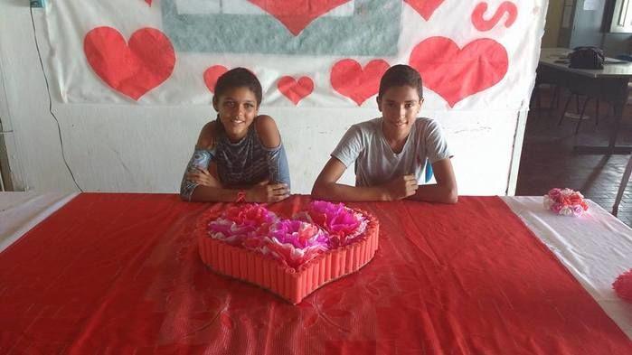 Escolas realizam festa em comemoração ao Dia das Mães - Imagem 7