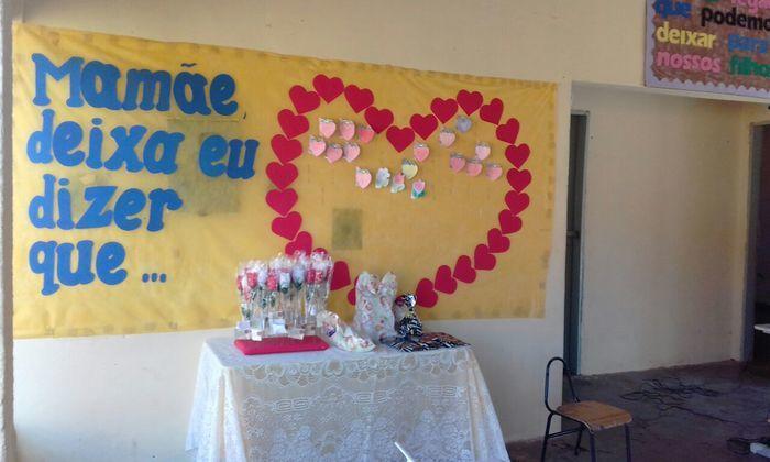 Escolas realizam festa em comemoração ao Dia das Mães - Imagem 9