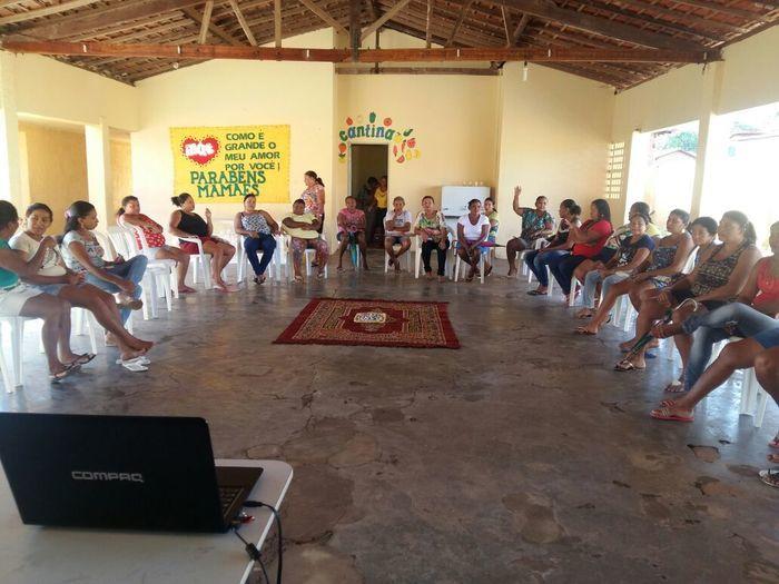 Escolas realizam festa em comemoração ao Dia das Mães - Imagem 17