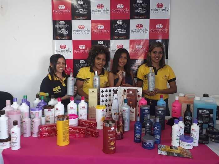 Equipe da RM Cosméticos (Crédito: Emanuelle Silva)