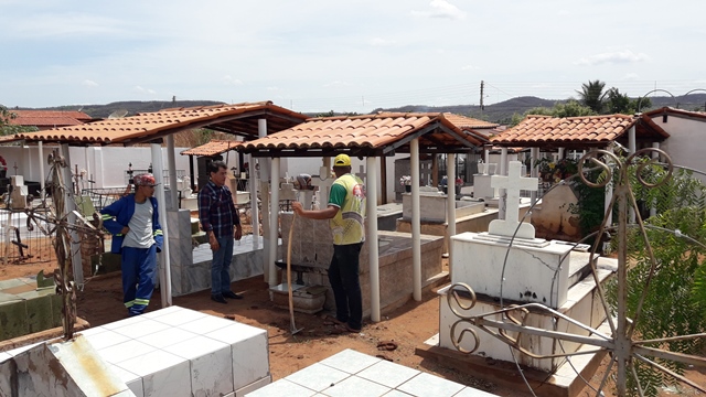 Prefeitura de Dom Expedito Lopes intensifica limpeza nos cemitérios - Imagem 28