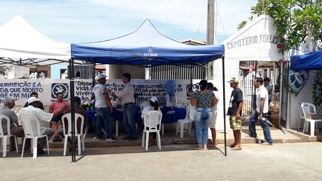Dia de Finados em DEL – Visitantes foram surpreendidos nos cemitérios com organização, limpeza e missa. - Imagem 145