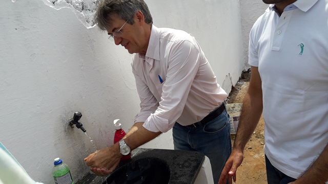 Dia de Finados em DEL – Visitantes foram surpreendidos nos cemitérios com organização, limpeza e missa. - Imagem 131