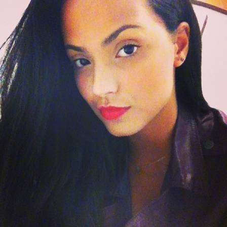 Dayanne Maia, filha do cantor Latino Até então a mais velha