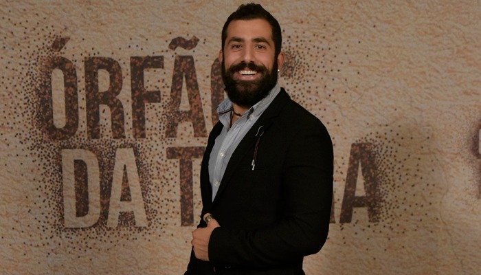 Kaysar Dadour no lançamento da novela Órfãos da Terra (Foto: Globo/Selmy Yassuda)