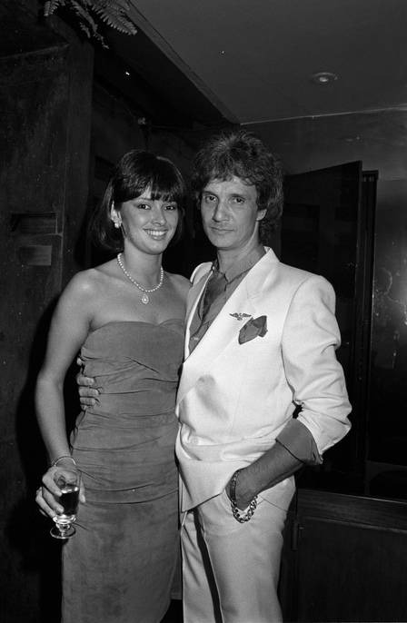 Festa de Aniversário de MYriam Rios na Boate Hippopotamus. Ela era namorada de Roberto Carlos na época