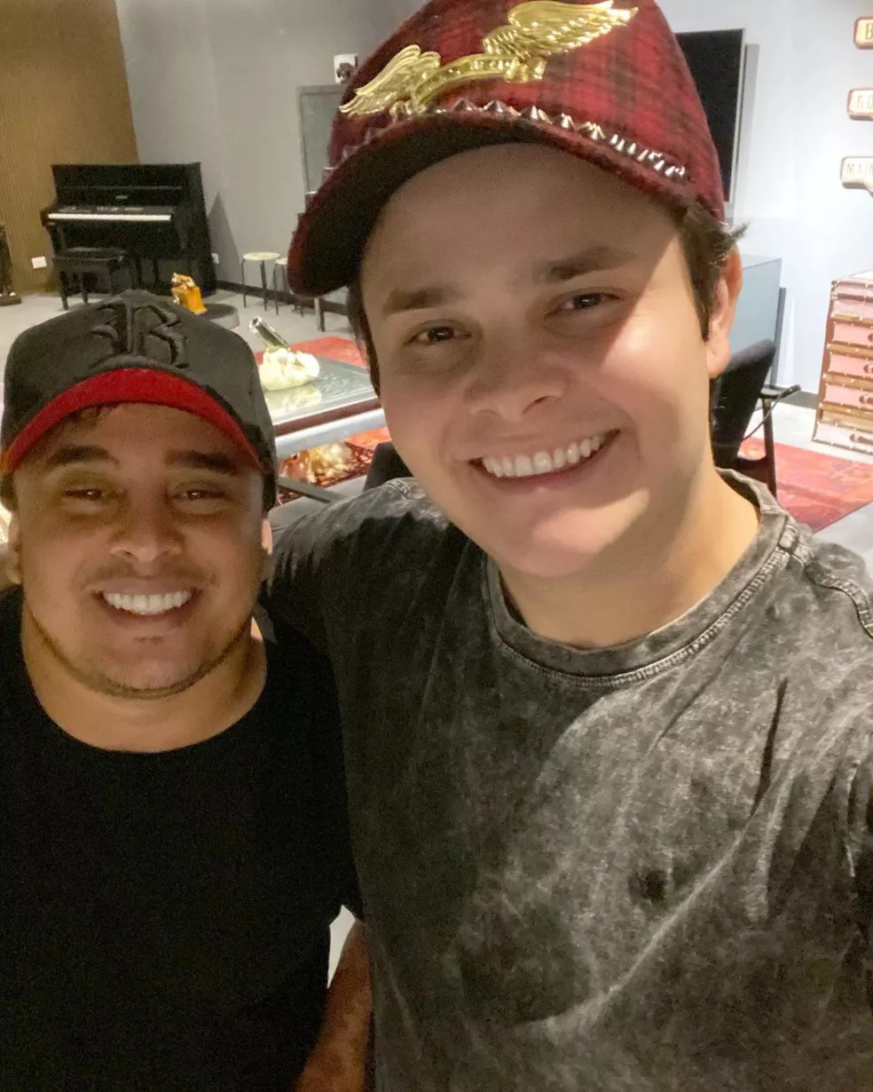 Matheus e Kauan: momento de repensar — Foto: Reprodução/Instagram Matheus e Kauan: momento de repensar — Foto: Reprodução/Instagram