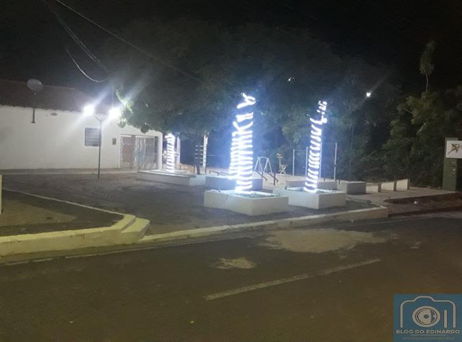 Milton Brandão: Cidade decorada em clima natalino - Imagem 5