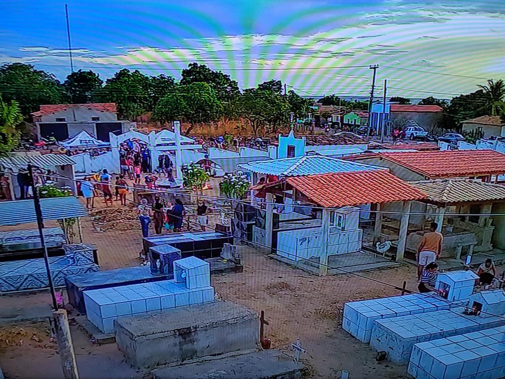 Prefeitura de Pimenteiras preparou cemitérios para o “Dia de Finados” - Imagem 4