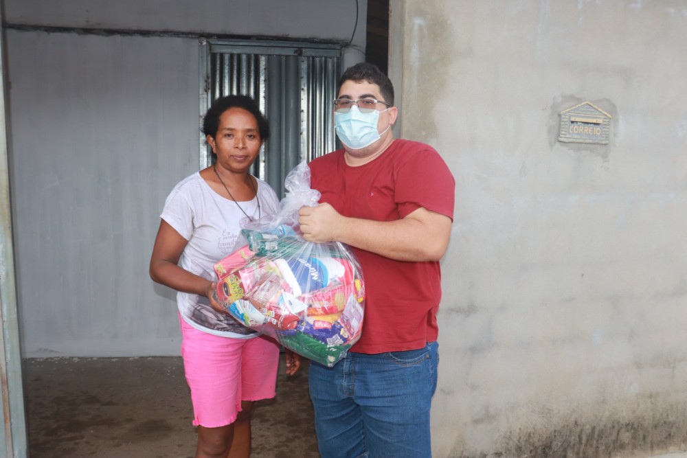 Prefeitura de Agricolândia distribuio cestas básicas para famílias - Imagem 3